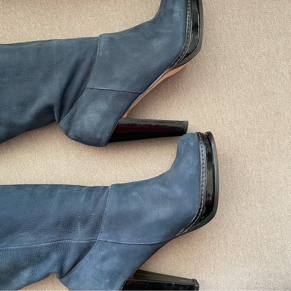 Knee high blue nubuck high heel boot.  Cole Haan. Size 8 - Picture 11 of 11